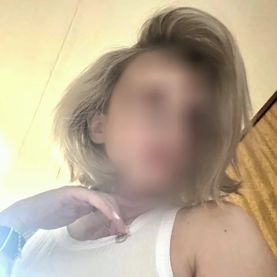 Ariadna, 28 años