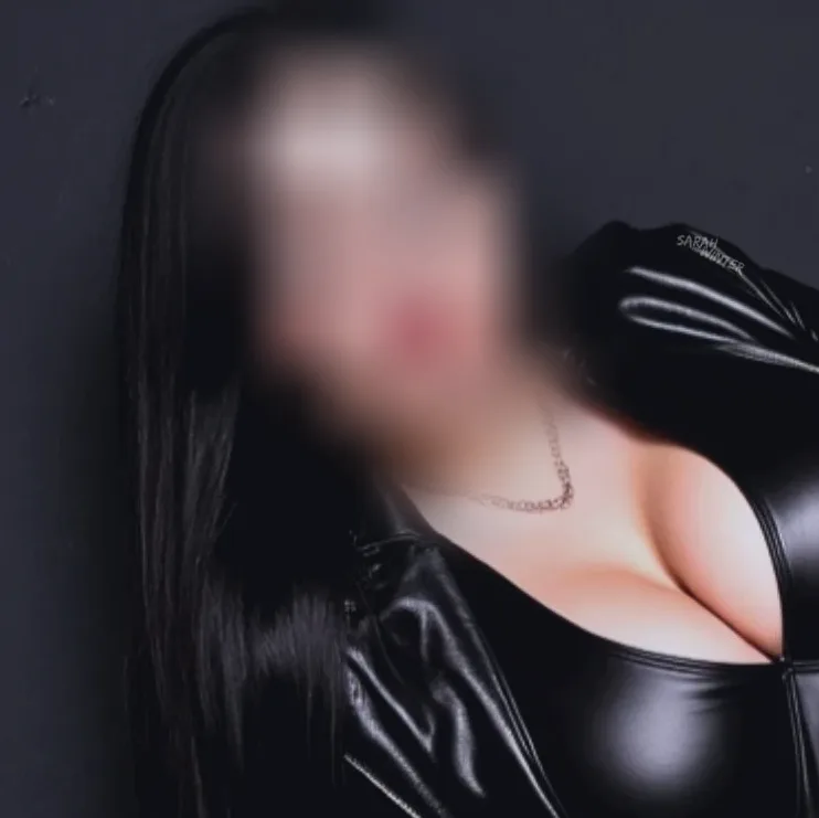Mónica, 37 años